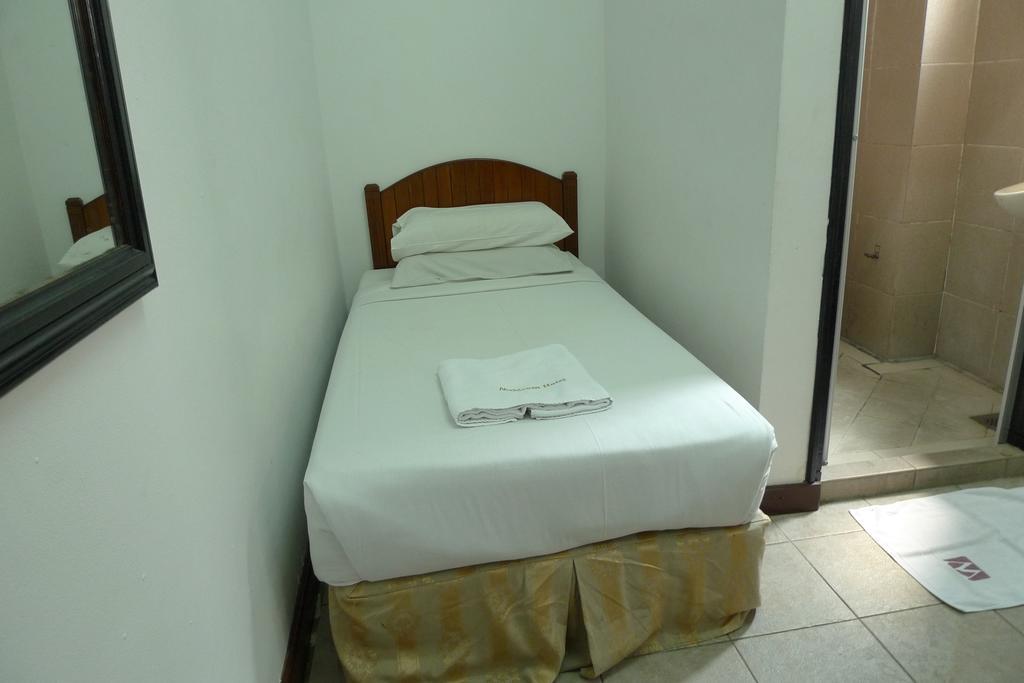 Meldrum Hotel Johor Bahru Camera foto