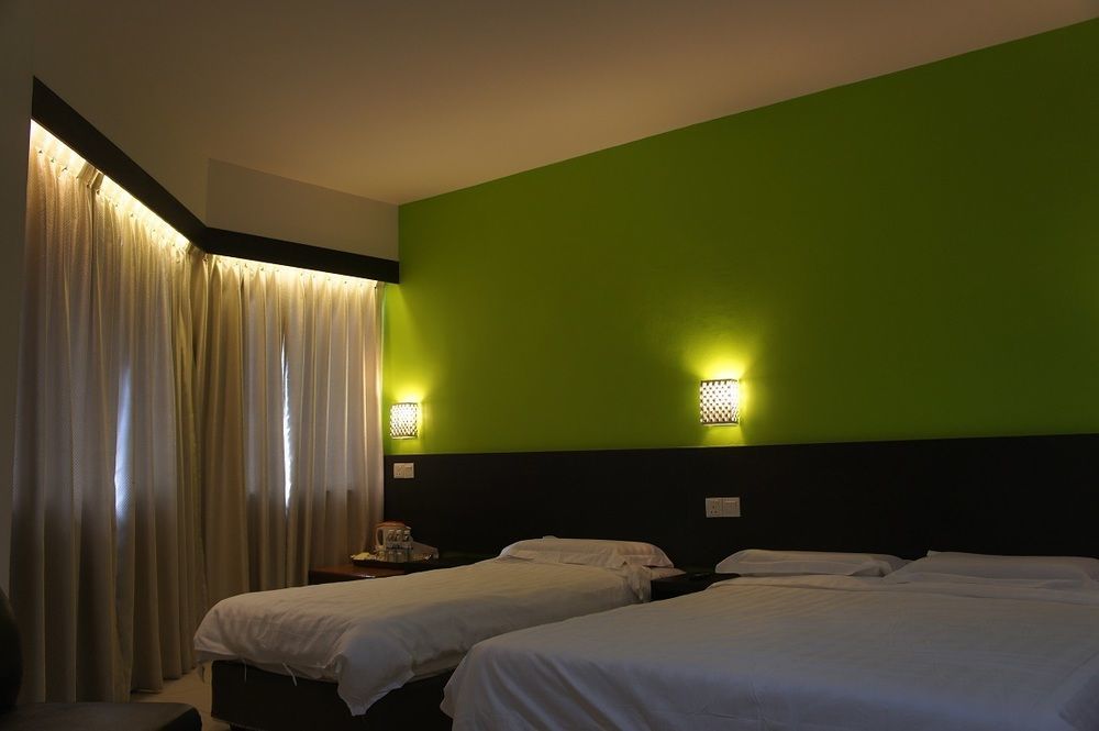 Meldrum Hotel Johor Bahru Esterno foto